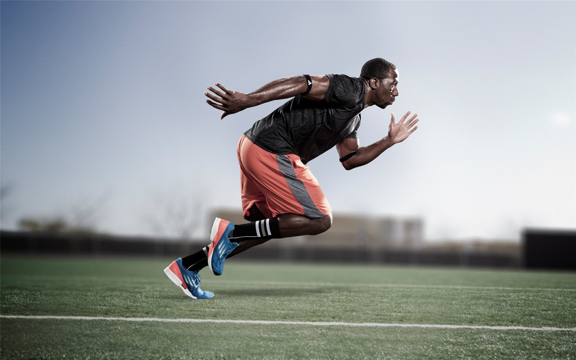 曼城击败埃及，当足球成为现代战争寓言，巴斯托尼在亚平宁写下防守史诗